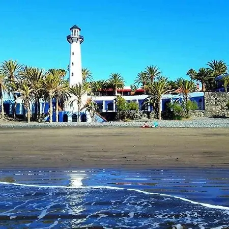 Vistas De Ensueno Al Mar En Playa del Aguila