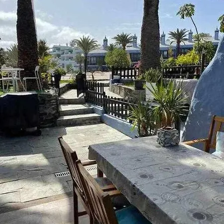 Vistas De Ensueno Al Mar En *